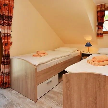 Freesenbruch Reihenhaus 5c - Hummer * ツィングシュト